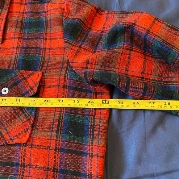 WOOLÓFTHEWEST Red Plaid Shirt by Brewster Size L - Picture 8 of 11